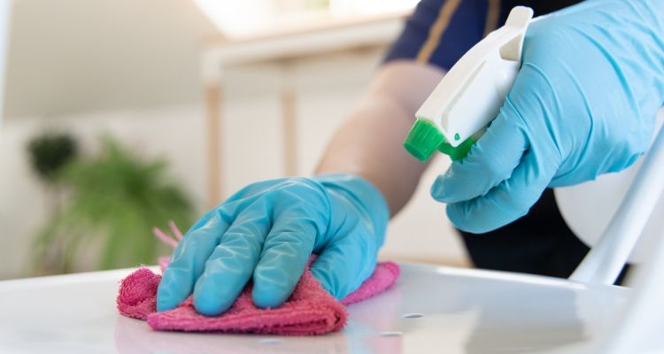 Desinfecção de superficies: Ganhe eficiência com os nossos produtos