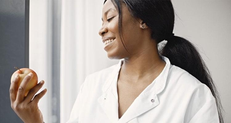 Imagem da Higiene aplicada em uma alimentação saudável contribui para a melhora dos pacientes